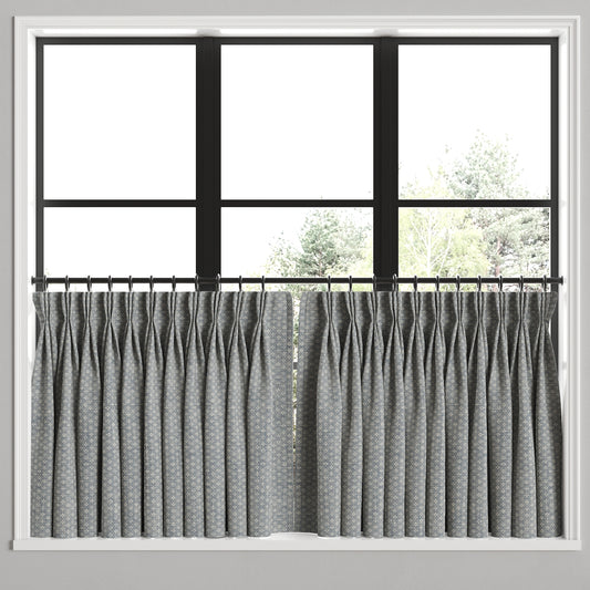 Pinch Pleat Cafe Curtains in Ditsy - Indigo