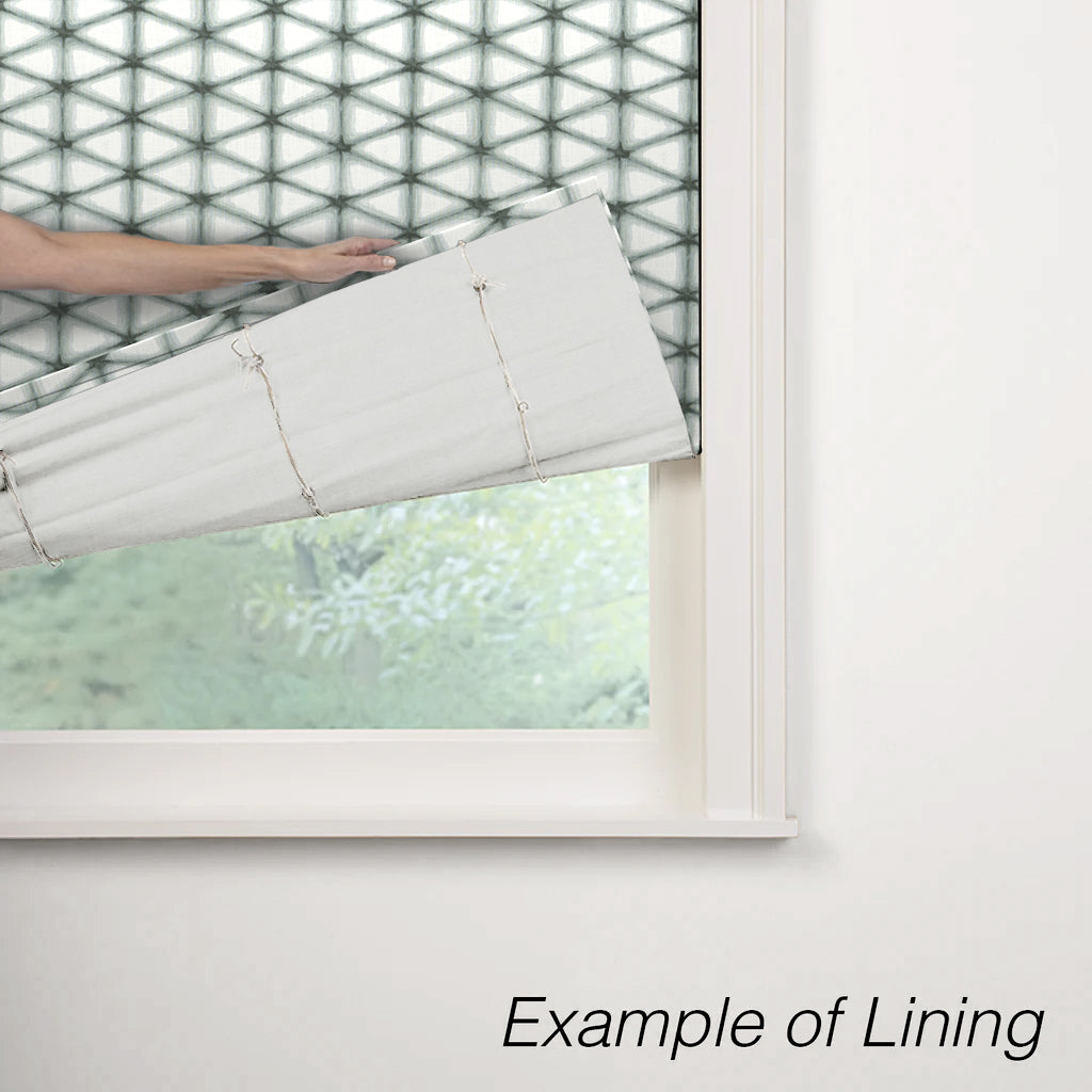 Flat Roman Shade in Point Taken - Frost