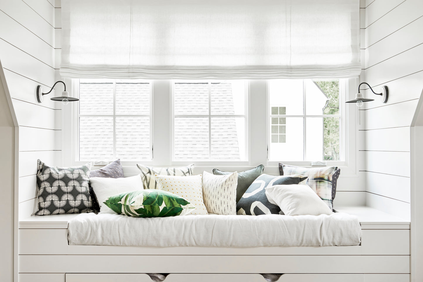 Flat Roman Shade in Classic Linen - Optic White