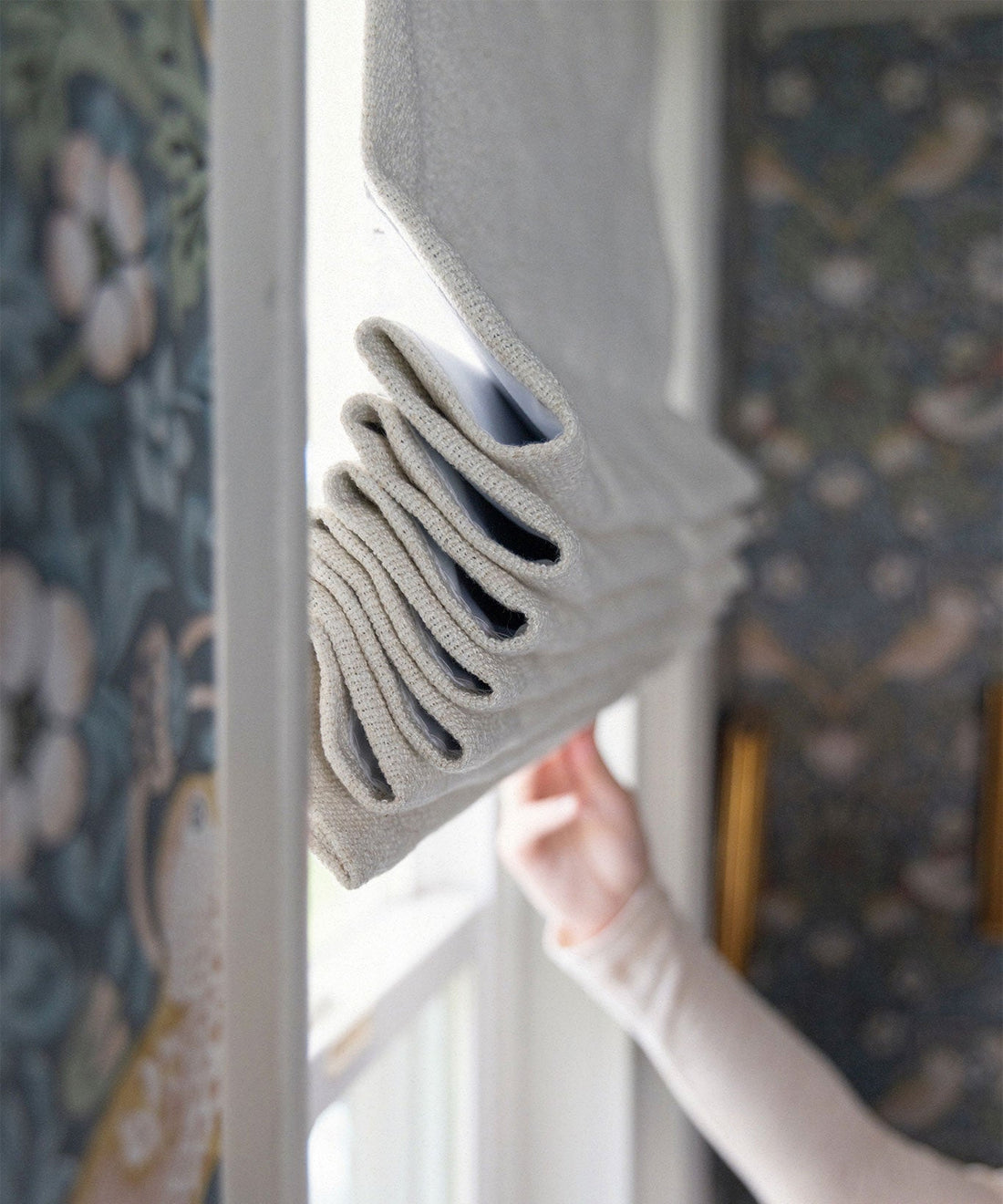Everything to know about Cordless Roman Shades