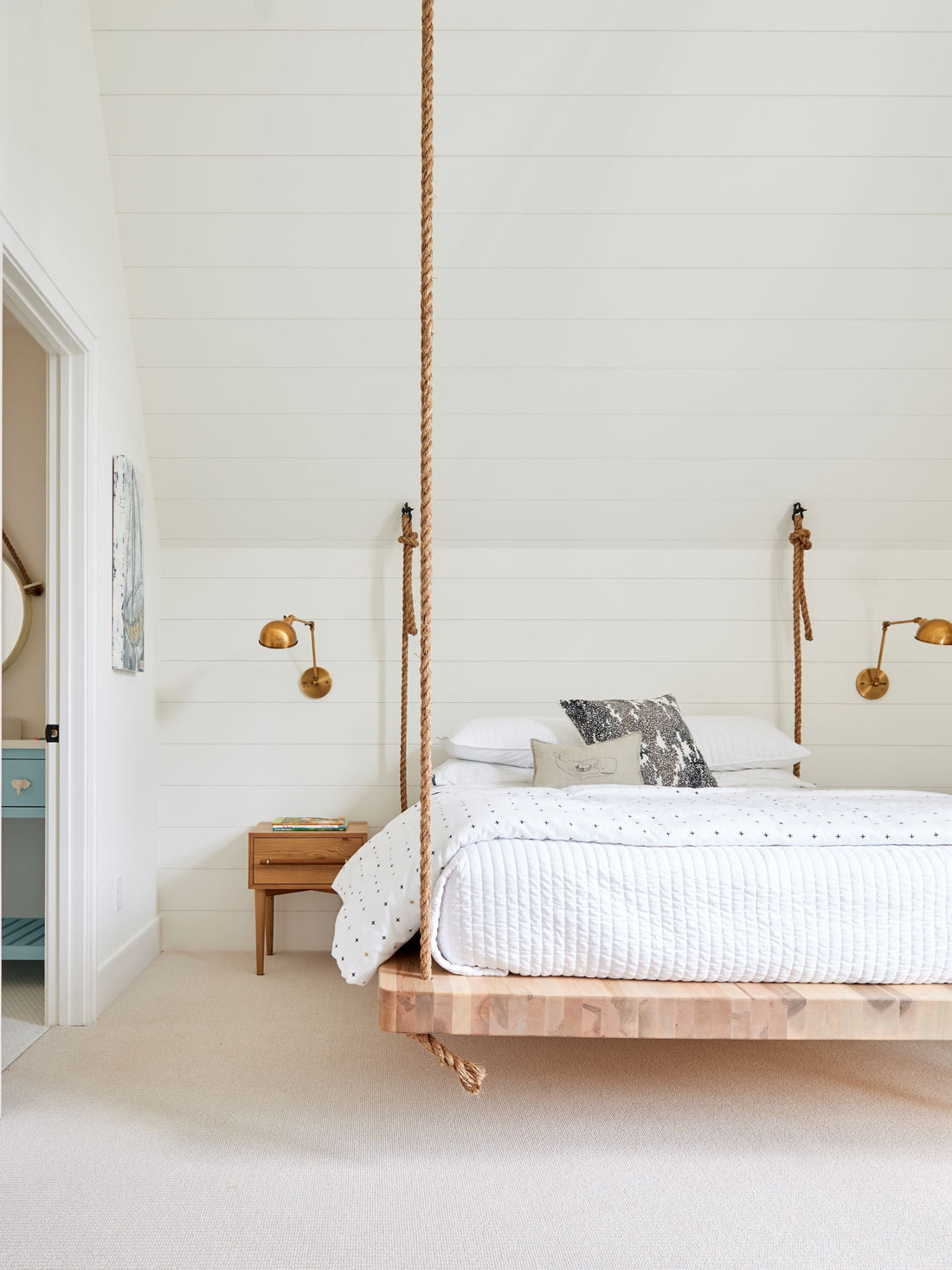 Summer Living Room Refresh: Simple Decor Updates That Make a Big Impact