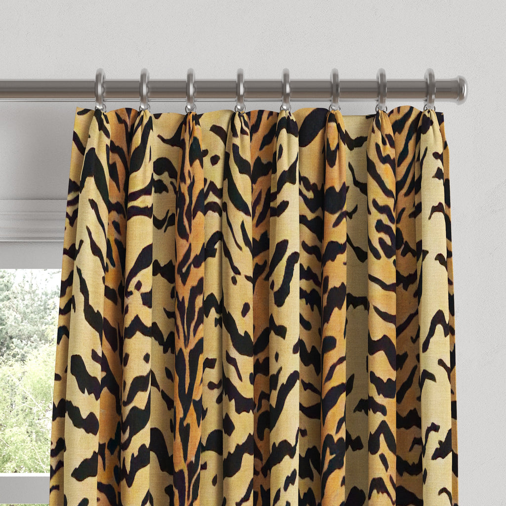 Euro Pleat Drapery in Tiger - Bold