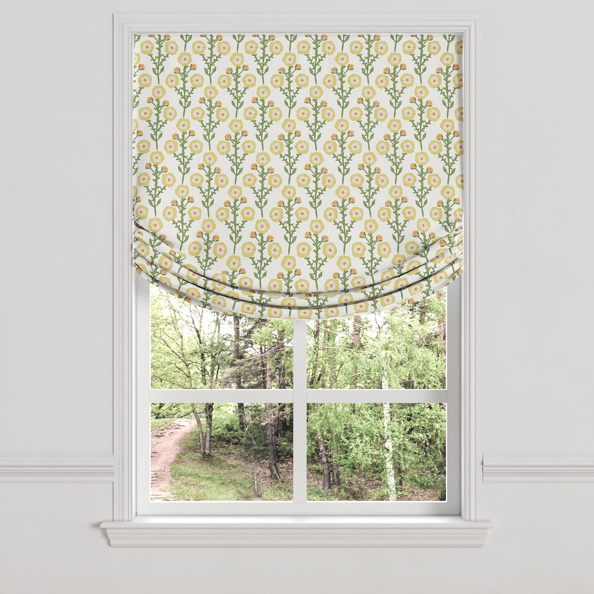 Relaxed Roman Shade in Cottage Flowers - Sunbeam