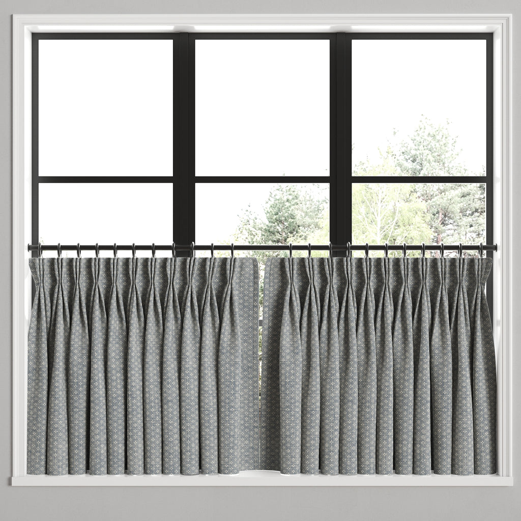 Pinch Pleat Cafe Curtains in Ditsy - Indigo