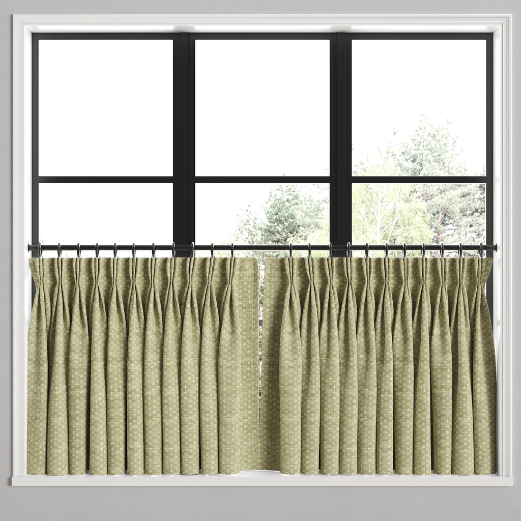 Pinch Pleat Cafe Curtains in Ditsy - Seaweed