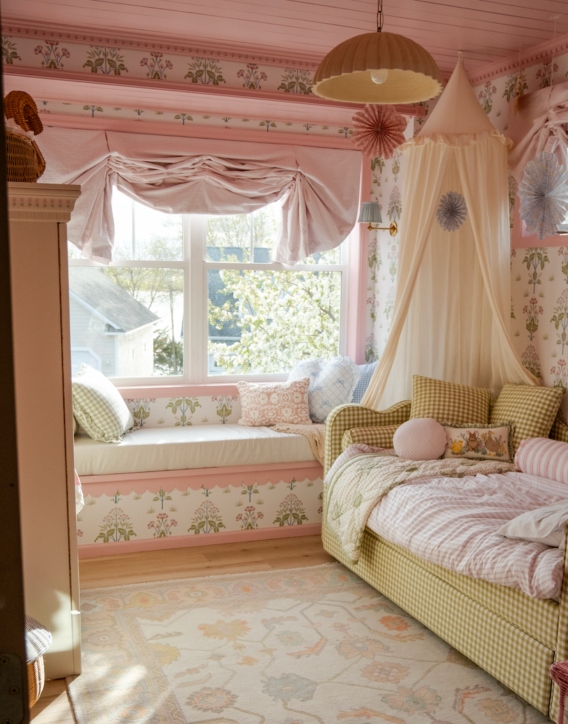 Tulip Roman Shade in Gingham - Light Pink