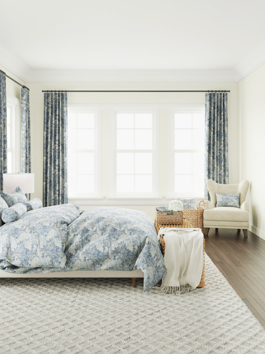 Duvet Cover in Country Toile - Sapphire