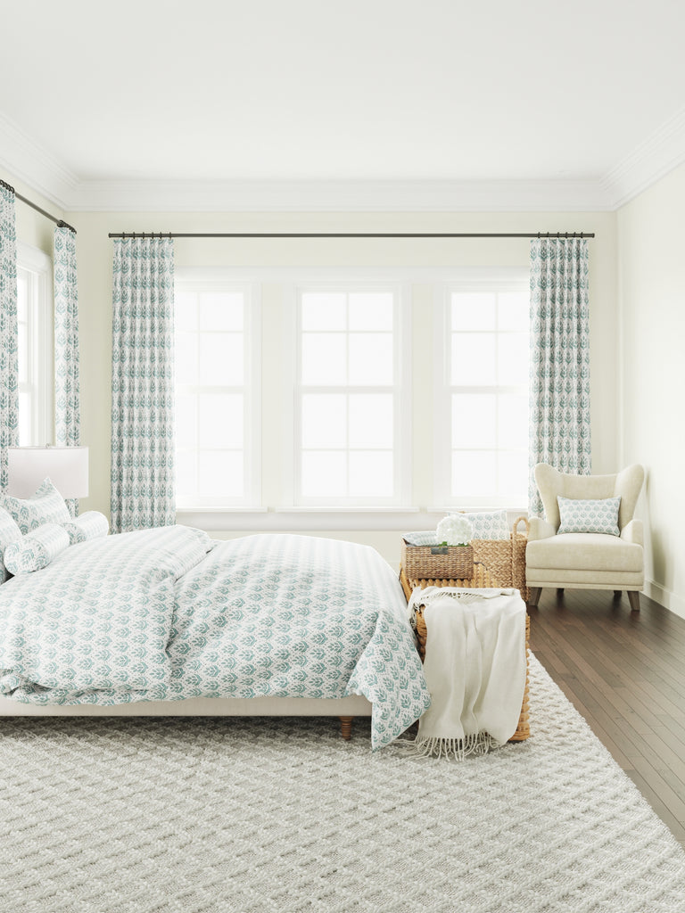 Boudoir Pillow in Leaf Me Alone - Minty Blue
