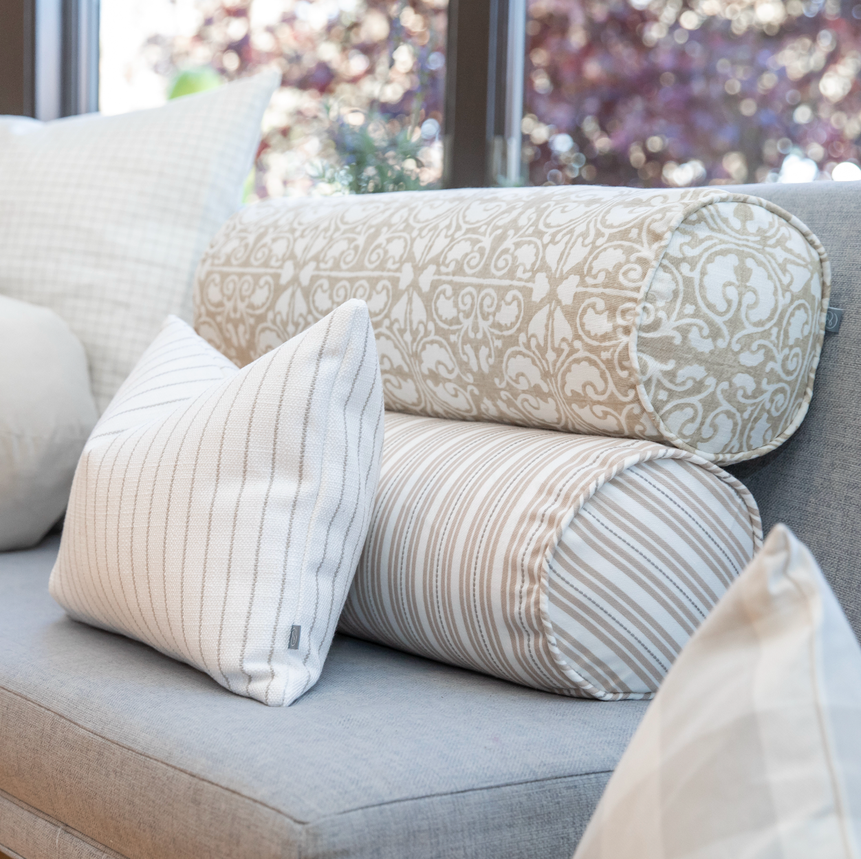 Tulip Roman Shade in Sand Dollar Stripes