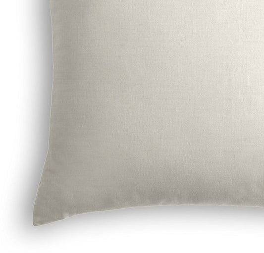 Throw Pillow in Lush Linen - Oatmeal
