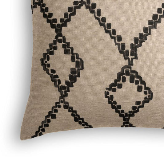 Throw Pillow in Trellis Island - Black