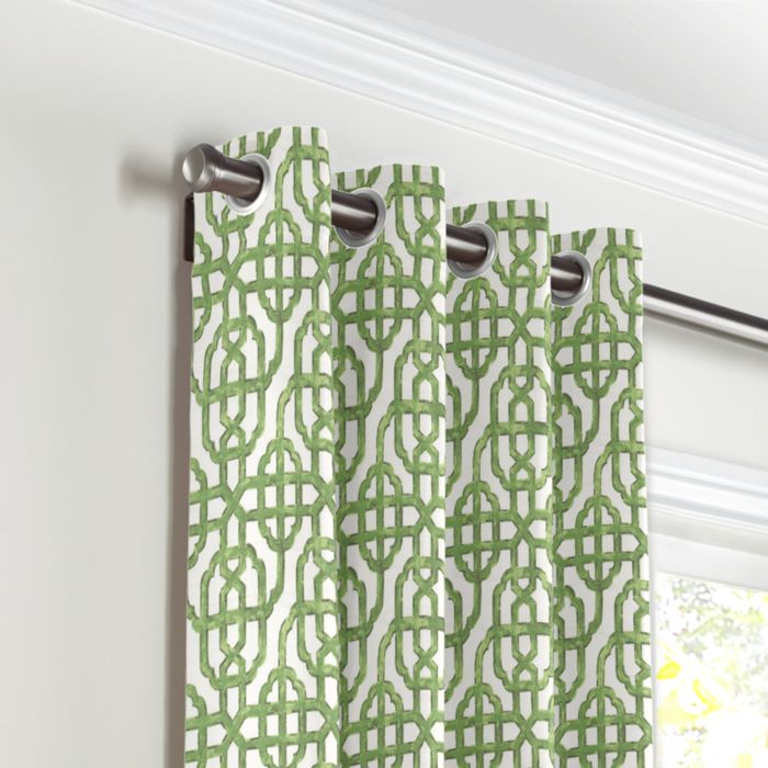 Grommet Drapery in Trellis Like It Is - Meadow
